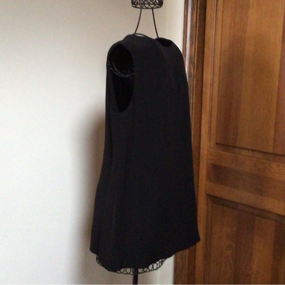 Emporio Armani Fluid black Crepe Top. Size 44 - Picture 2 of 9